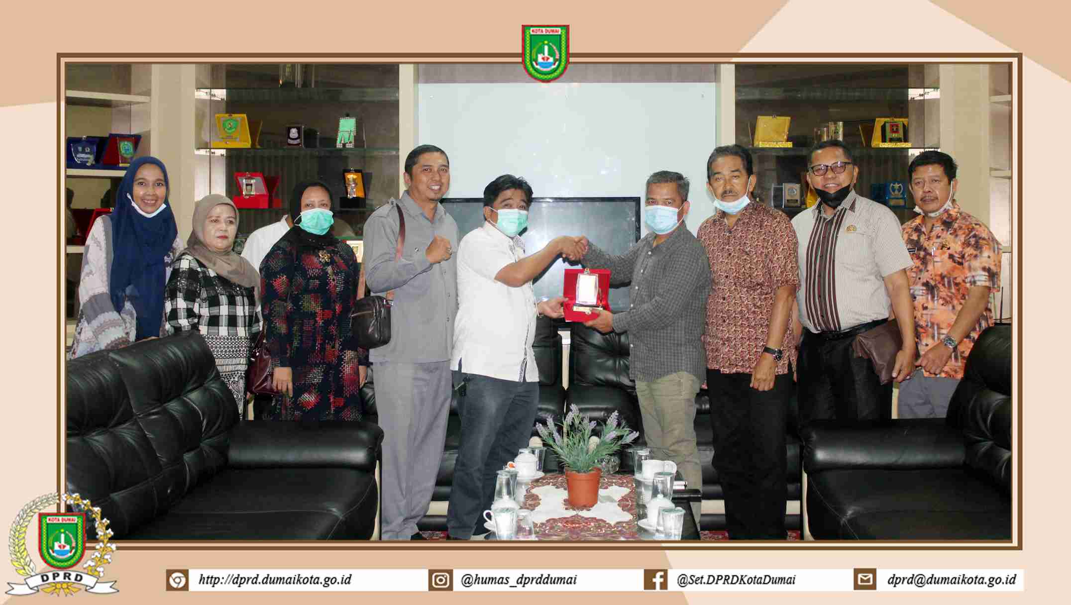 gambar